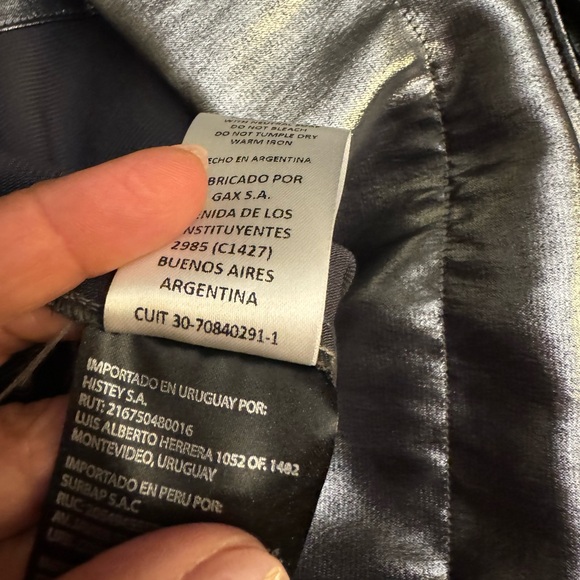 Prüne long sleeve blouse size S can fit M or L - Picture 2 of 4